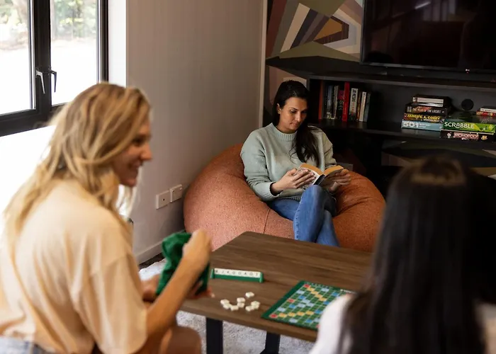 Haka House Queenstown Lakefront